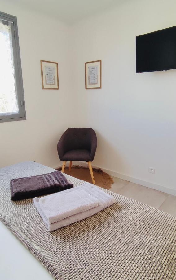 Le Jardin Arlesien - Parking Appartement Buitenkant foto